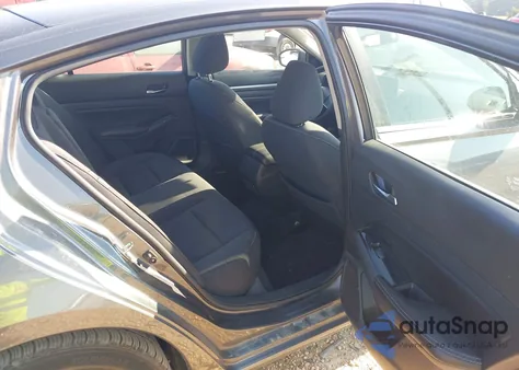 2021 Nissan Altima Sv Fwd z USA, uszkodzony, nr VIN 1N4BL4DV5MN371814